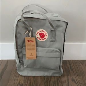 Fjallraven Kanken Classic Backpack Grey 7/16/20 L
